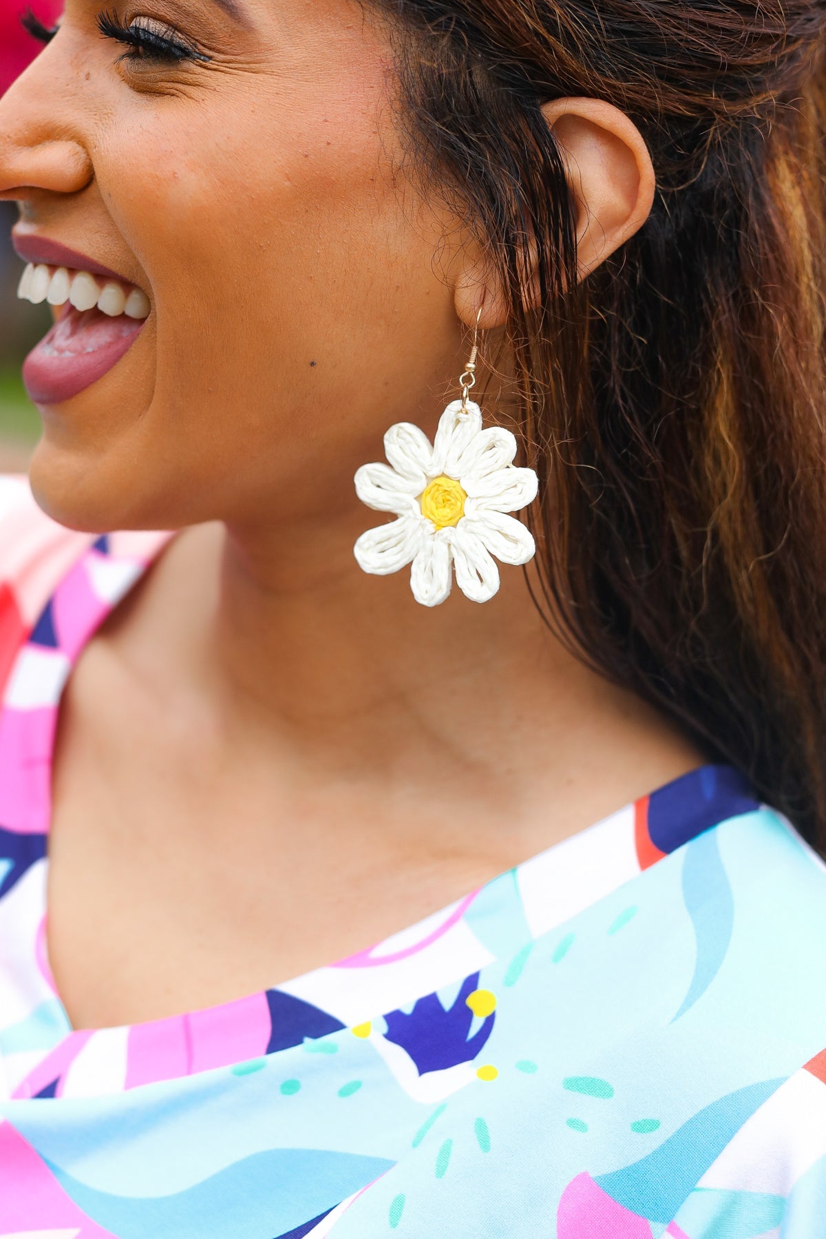 Ivory Daisy Flower Straw  Dangle Earrings