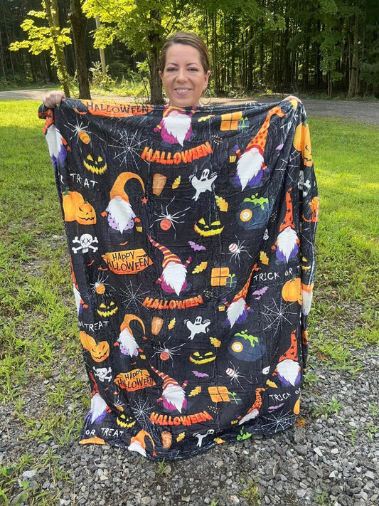 Spooky Gnome Blanket!