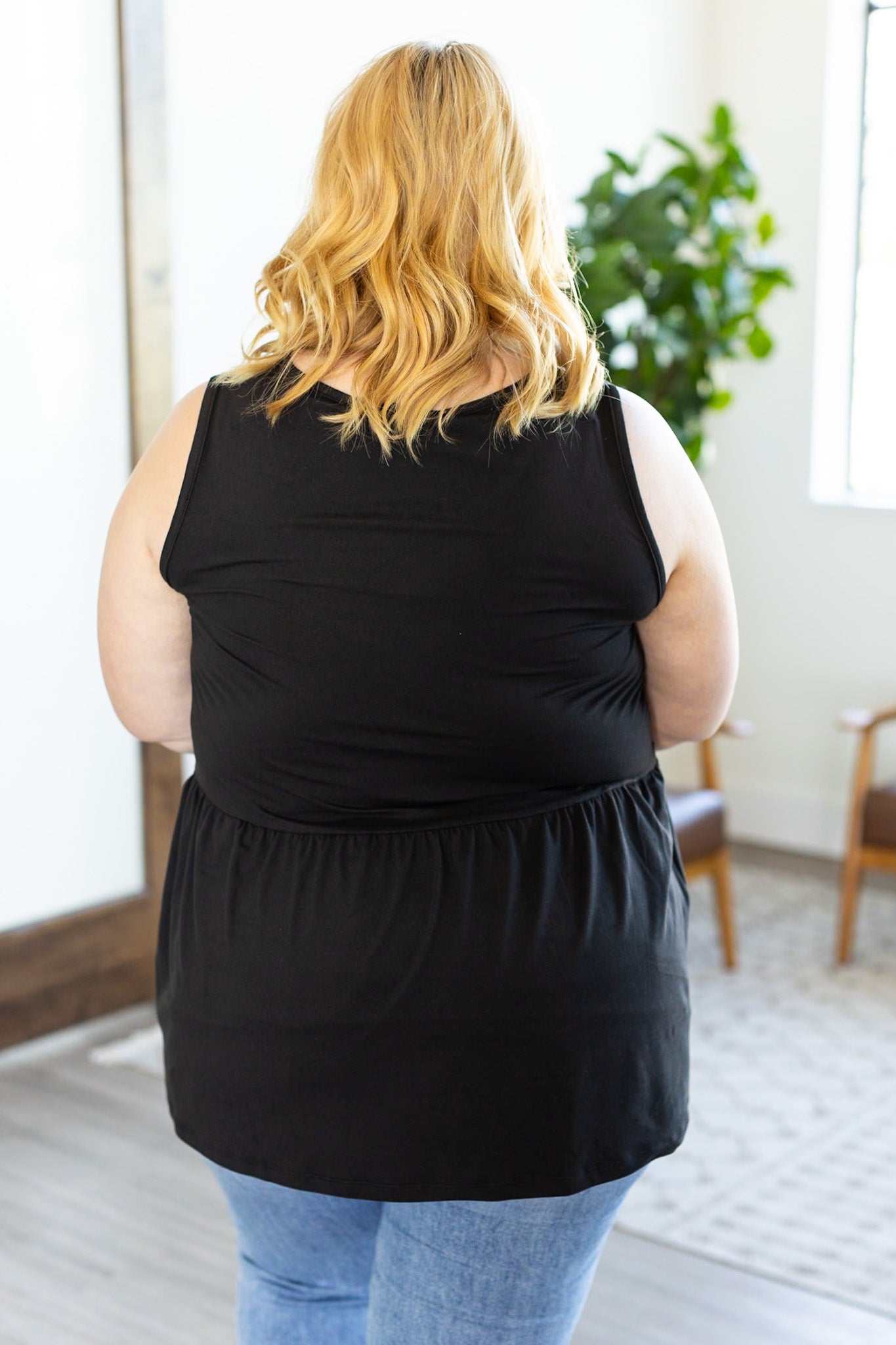 IN STOCK Renee Ruffle Tank - Black