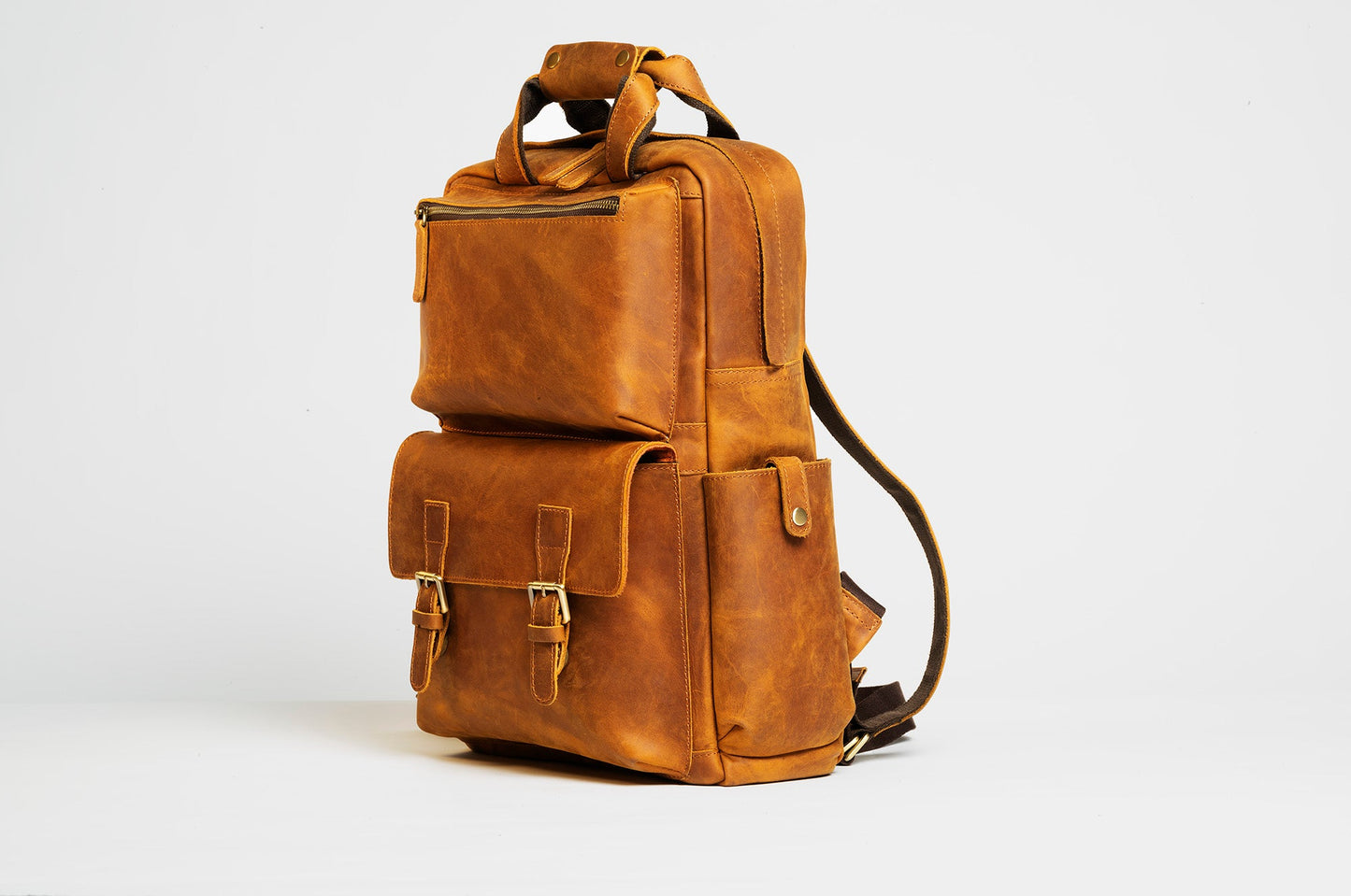 The MANN Bag | Large Capacity Leather Camera Backpack