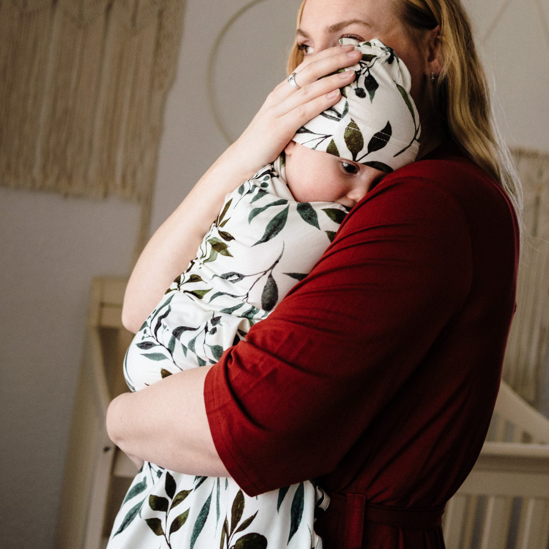 Brick Red Maternity Delivery Gown & Leafy Vine Swaddle