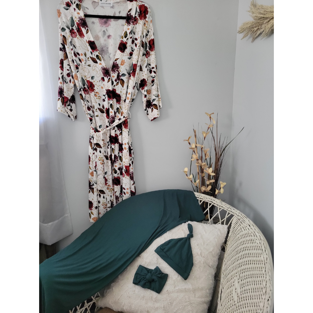 Red Rose Maternity Delivery Gown & Emerald Green Swaddle