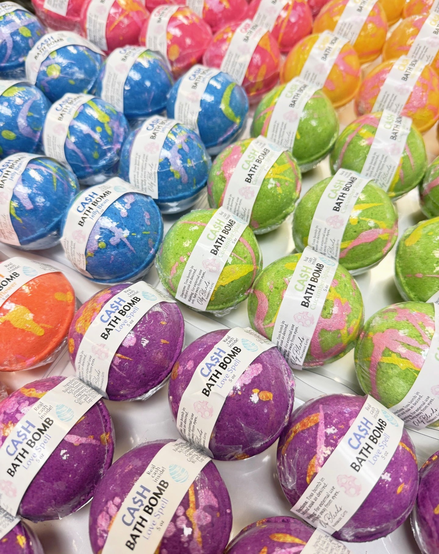 Easter Cash Bath Bombs - Oily BlendsEaster Cash Bath Bombs